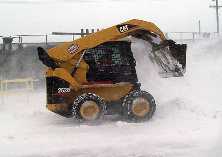 Agganis Bobcat Snow Plowing 01